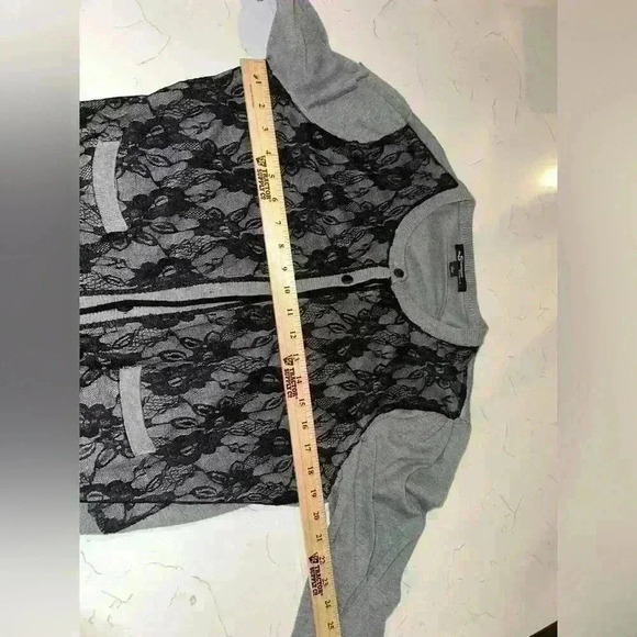 Sharagano Studio Cardigan &  Skirt black and gray sz 10 Skirt Large Cardigan - Picture 11 of 12